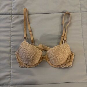 Victorias Secret Floral Lace Lightly Lined Demi Bra 32B